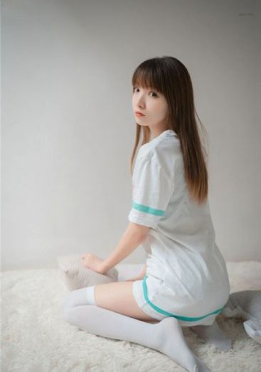 顶级嫩模被啪啪娇喘呻吟_1080BD在线观看