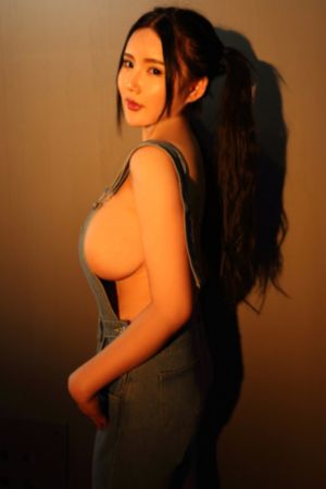 色婷婷在线播放_HD免费在线播放
