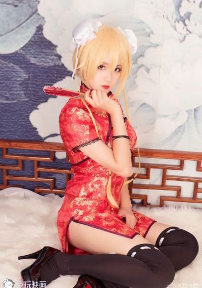 精品九九区一起草蜜桃_DVD电影完整版在线观看