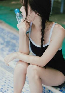 思妮shemale国产人妖_DVD迅雷电影在线