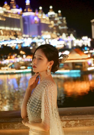强壮的公侵犯一区二区_超清日韩电影在线