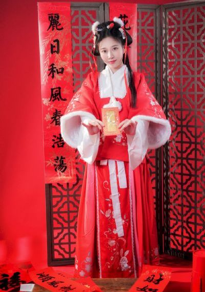 超碰在线观看免费_超清超清免费观看