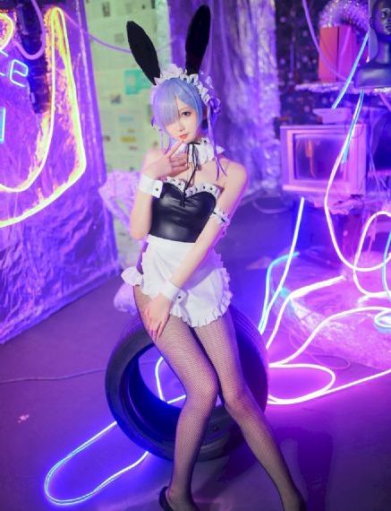 色情，激情午夜影院在线观看视频_超清免费播放