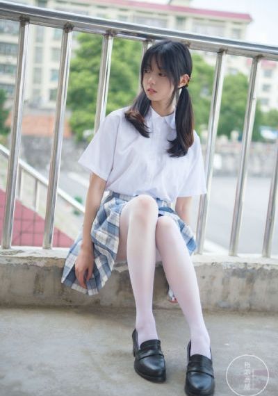 谷歌网页(年轻的妈妈3中文在线_国产剧免费高清观看