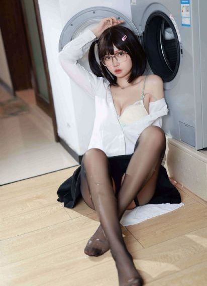 日本美女视频韩国视频网站免费_超清免费在线播放