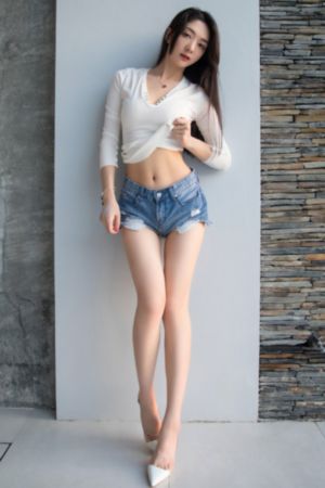 亚洲第一AAAAA片_720免费高清观看
