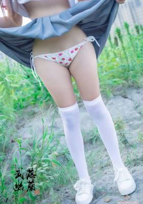 日本娇小挑战黑人巨大hd_超清免费播放
