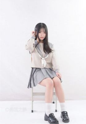 在学校被扒开腿狂躁高H在线观看_4K免费播放