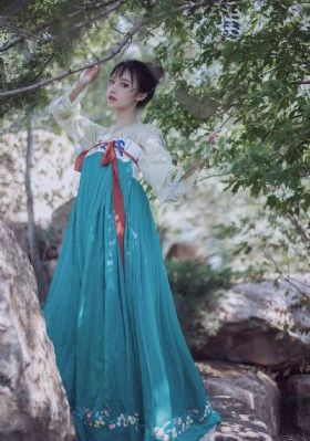 色女仆影院_720电影在线看